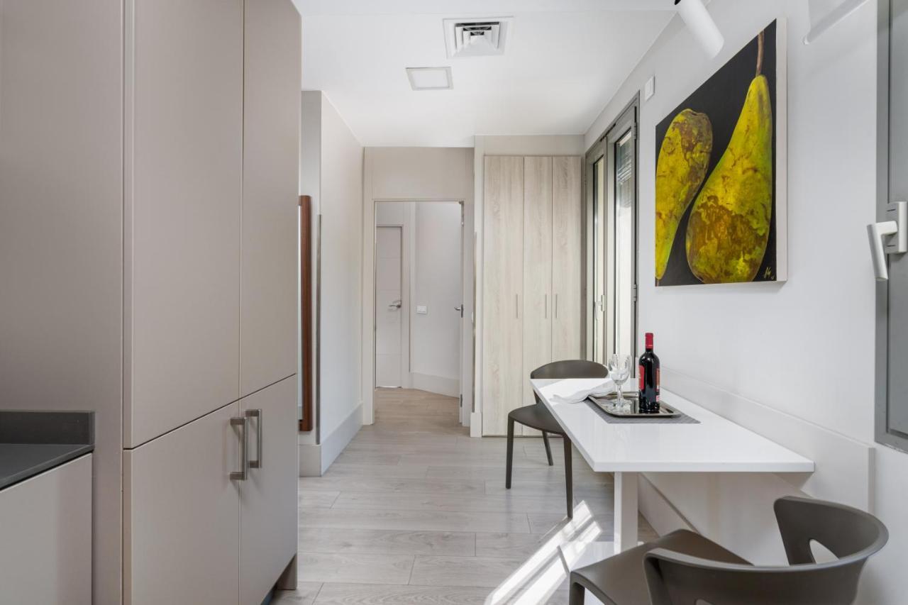 Kronos On The Beach Suite 3 Barcelona Exterior foto