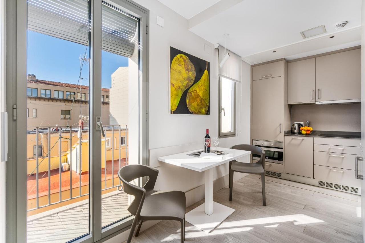 Kronos On The Beach Suite 3 Barcelona Exterior foto